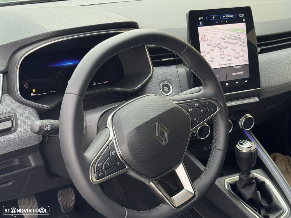 Renault Clio 1.0 TCe Techno Bi-Fuel - 22