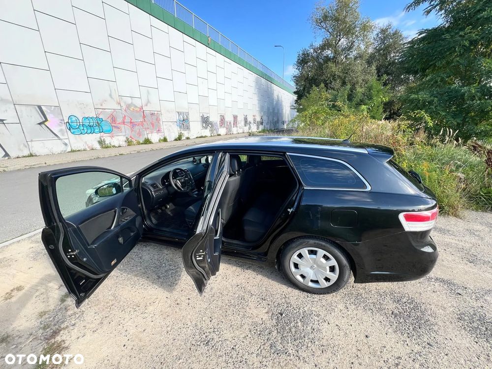 Toyota Avensis 2.0 D-4D Combi - 8