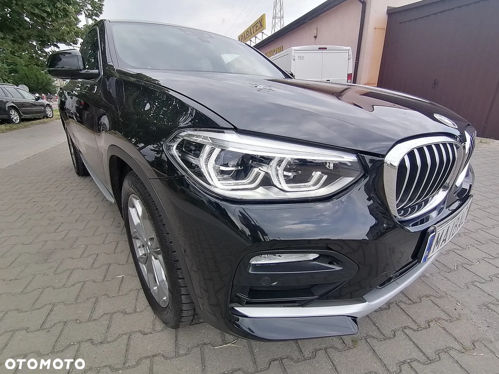 BMW X4 xDrive20d xLine sport - 4