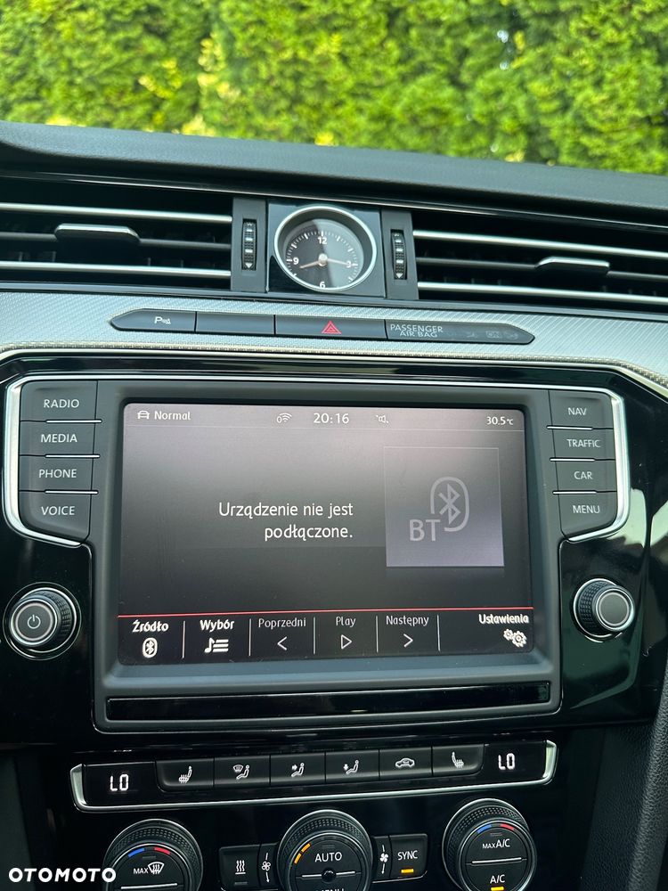 Volkswagen Passat 2.0 TDI SCR 4Mot DSG Highline - 27