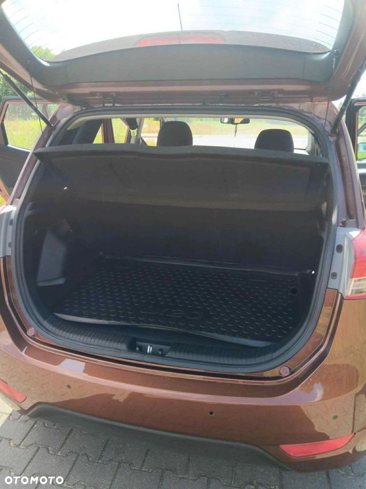 Hyundai ix20 - 21