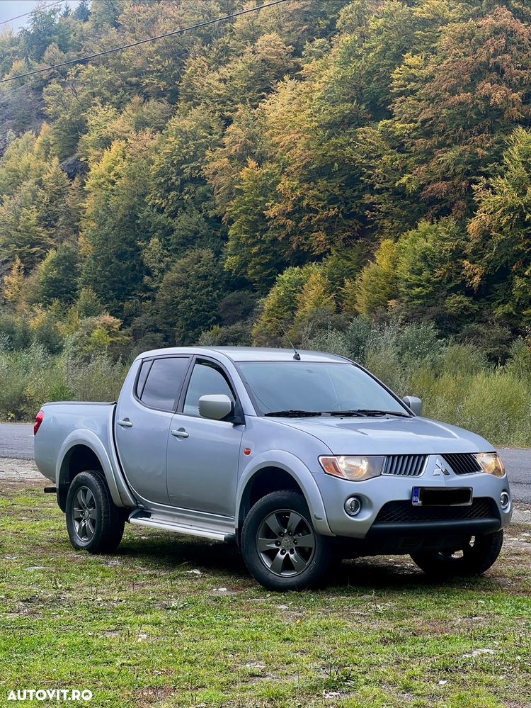 Mitsubishi L200 - 1