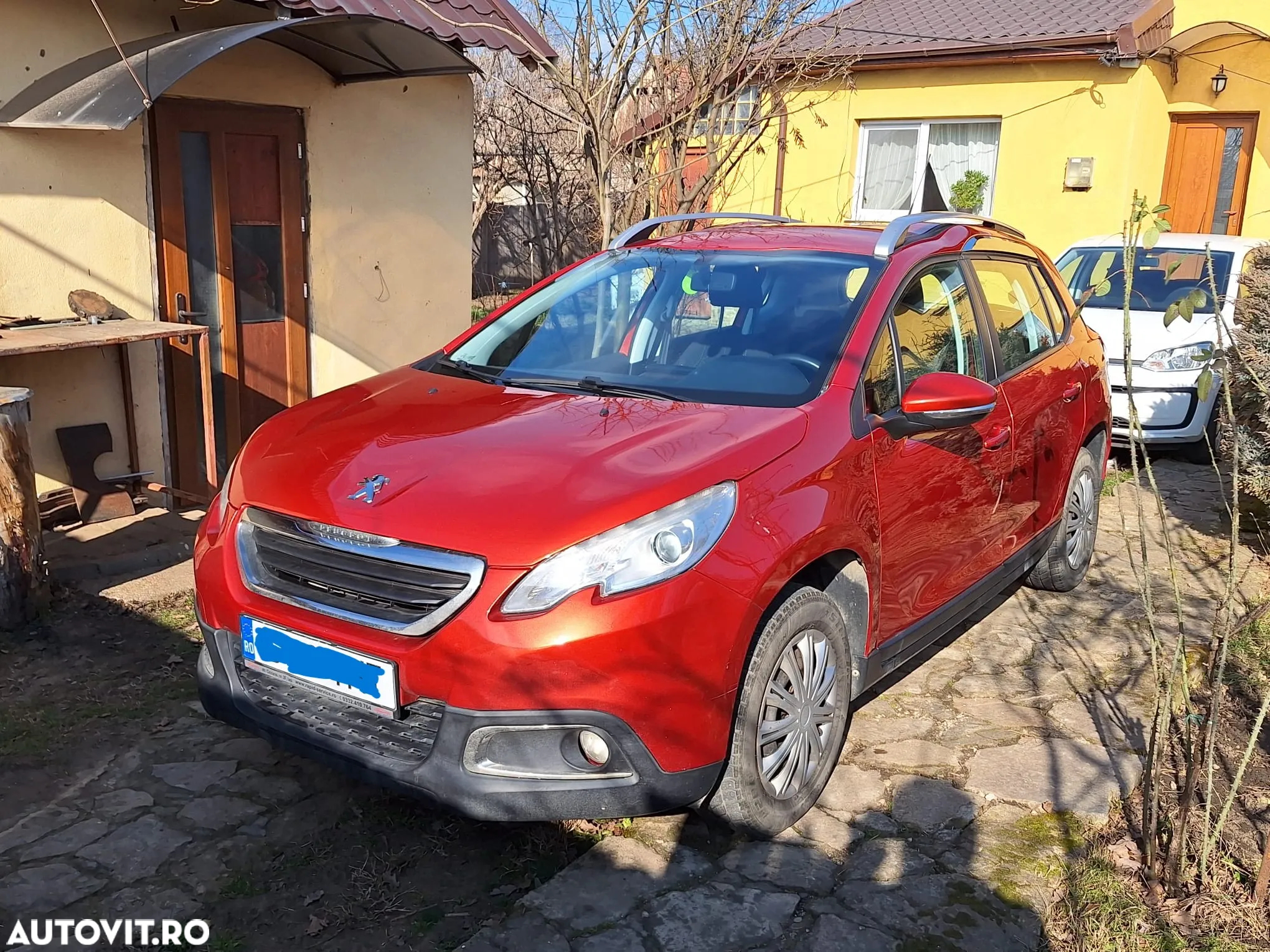 Peugeot 2008 1.2 L PureTech Active - 4