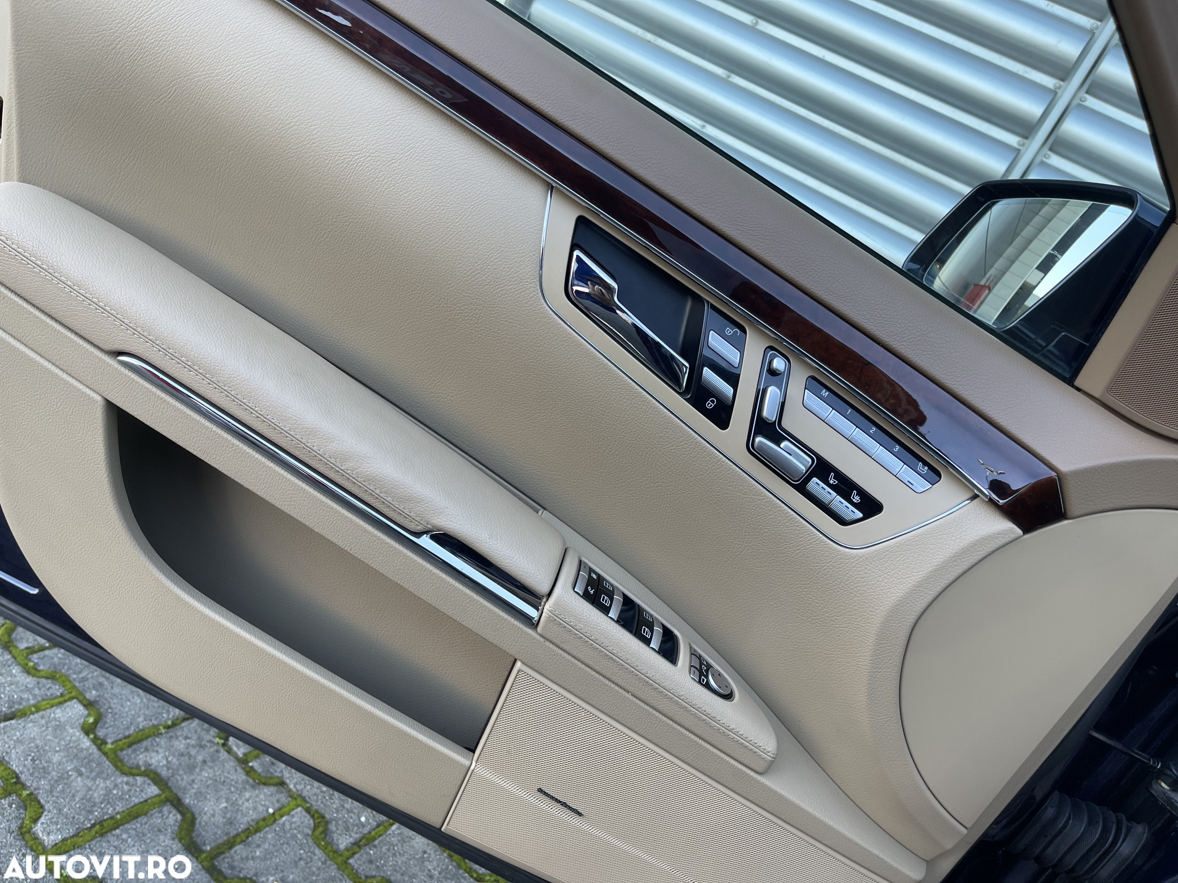 Mercedes-Benz S - 13