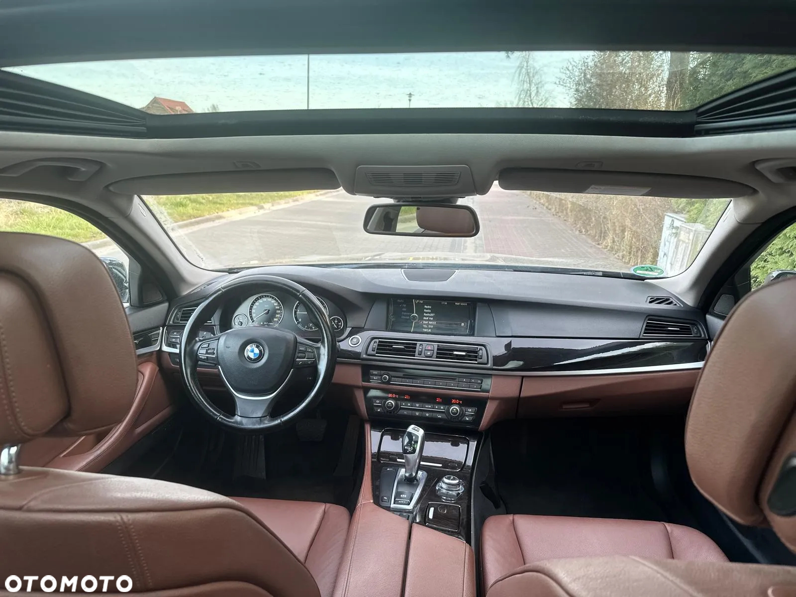 BMW Seria 5 520d Touring - 17
