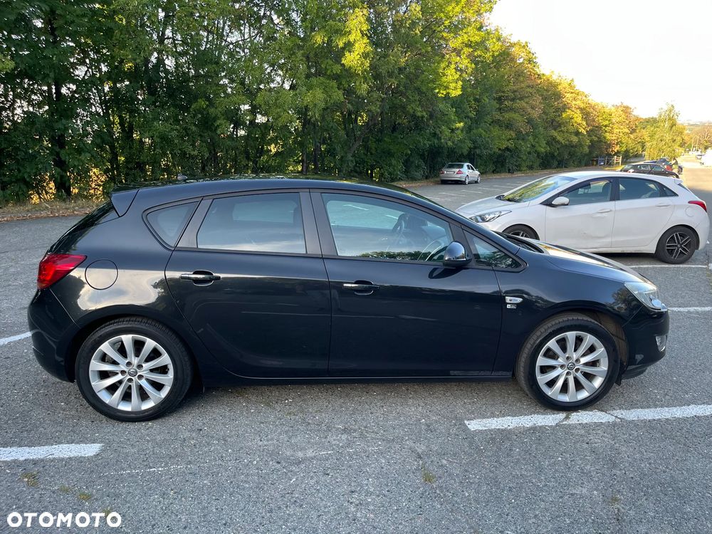 Opel Astra 1.4 T Edition 150 - 2
