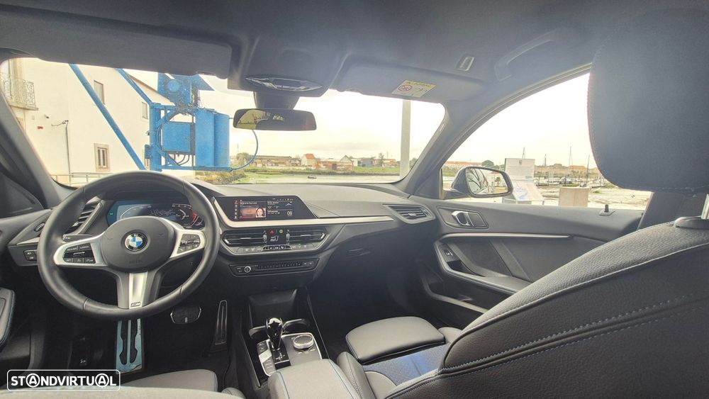 BMW 116 d Pack Desportivo M Auto - 17