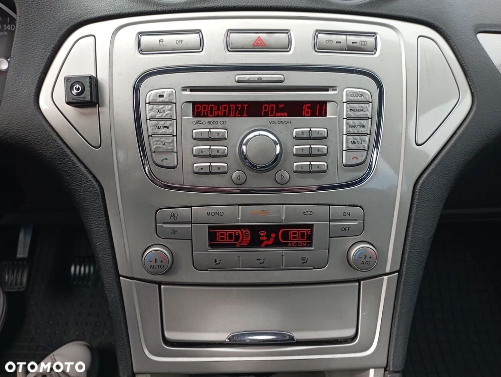 Ford Mondeo 1.6 Trend - 15