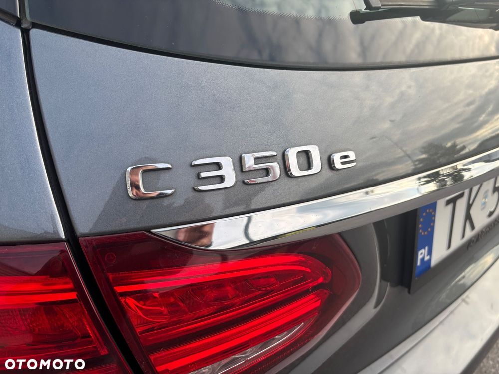 Mercedes-Benz Klasa C 250 7G-TRONIC - 34