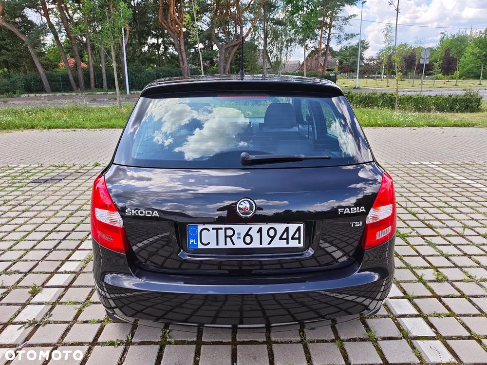 Skoda Fabia - 6