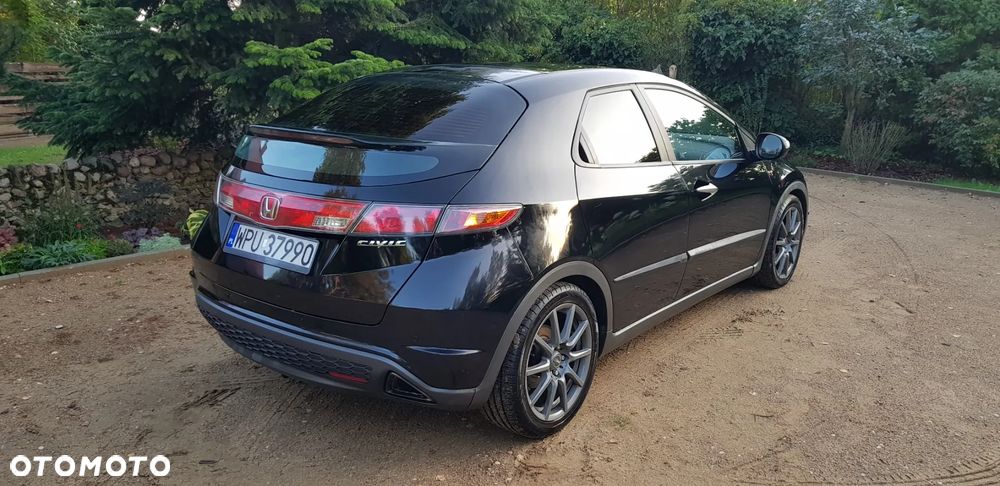 Honda Civic 1.8 Executive - 5