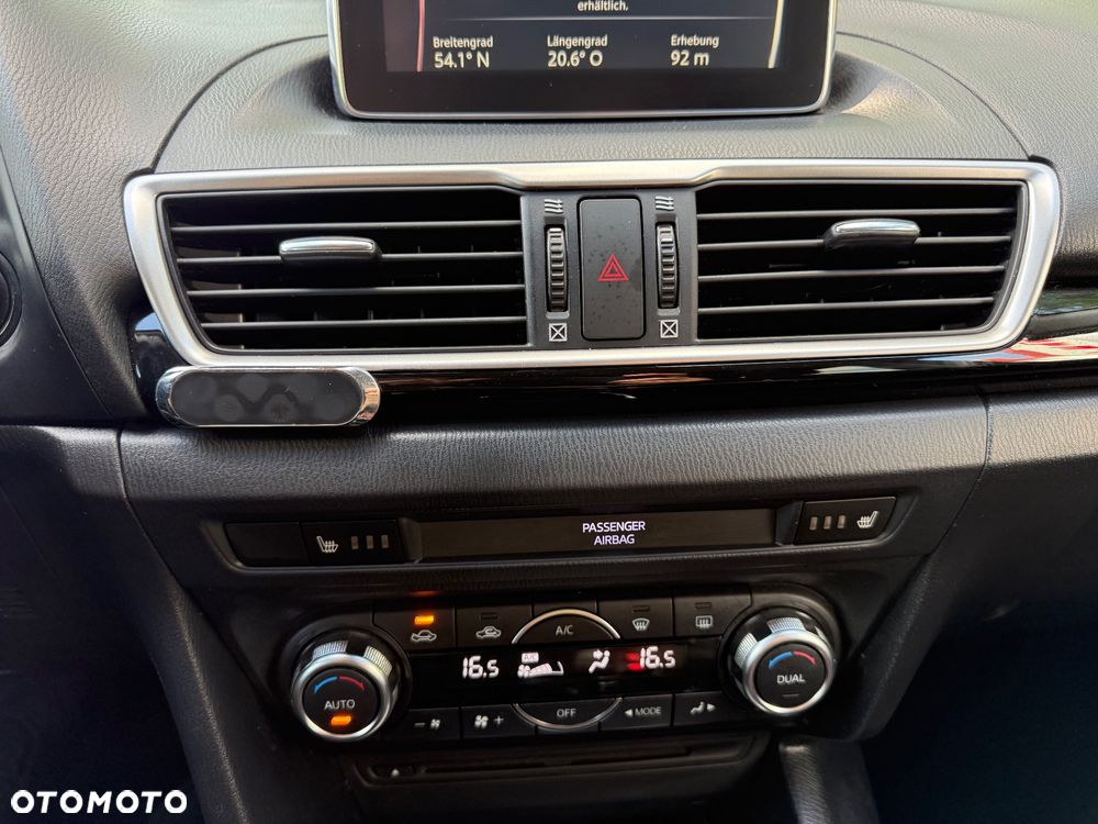 Mazda 3 SKYACTIV-G 120 Signature - 25