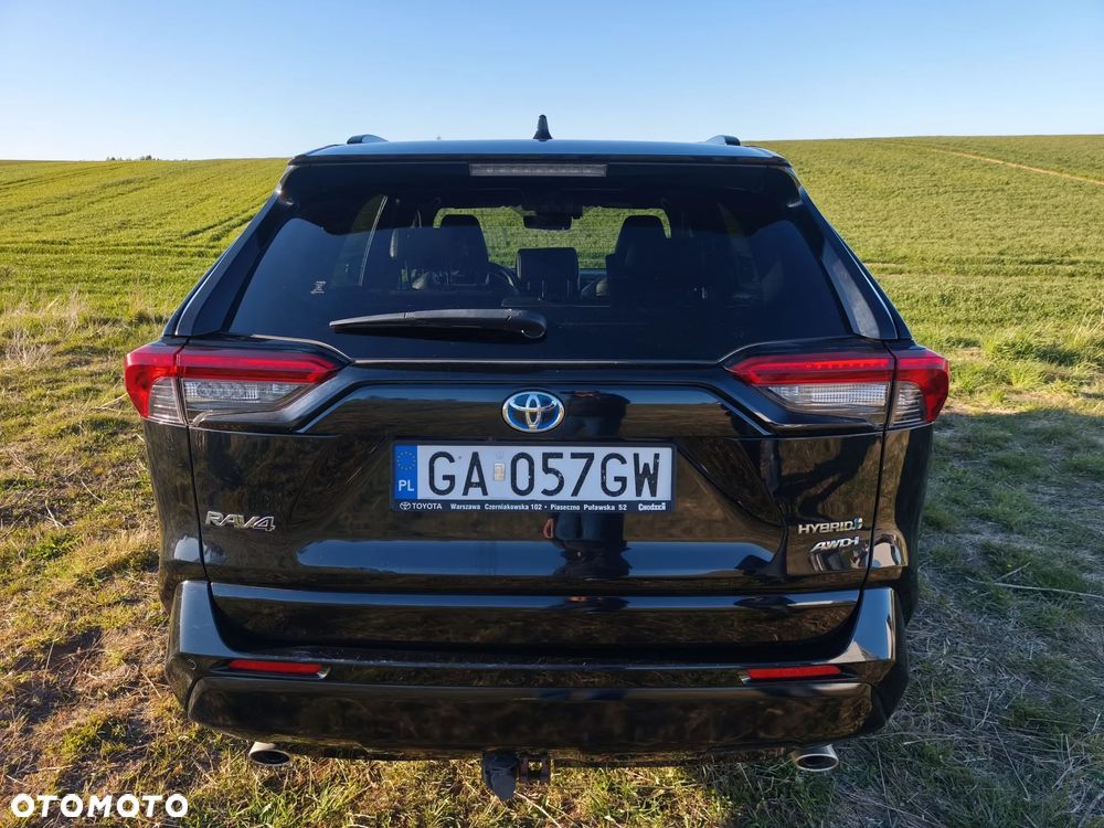 Toyota RAV4 2.5 Hybrid Black Edition by JBL 4x4 - 23