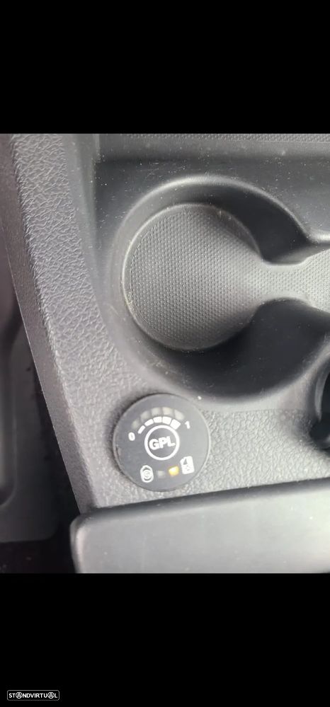 Dacia Lodgy 1.6 ECO-G Comfort 7L Bi-Fuel - 9
