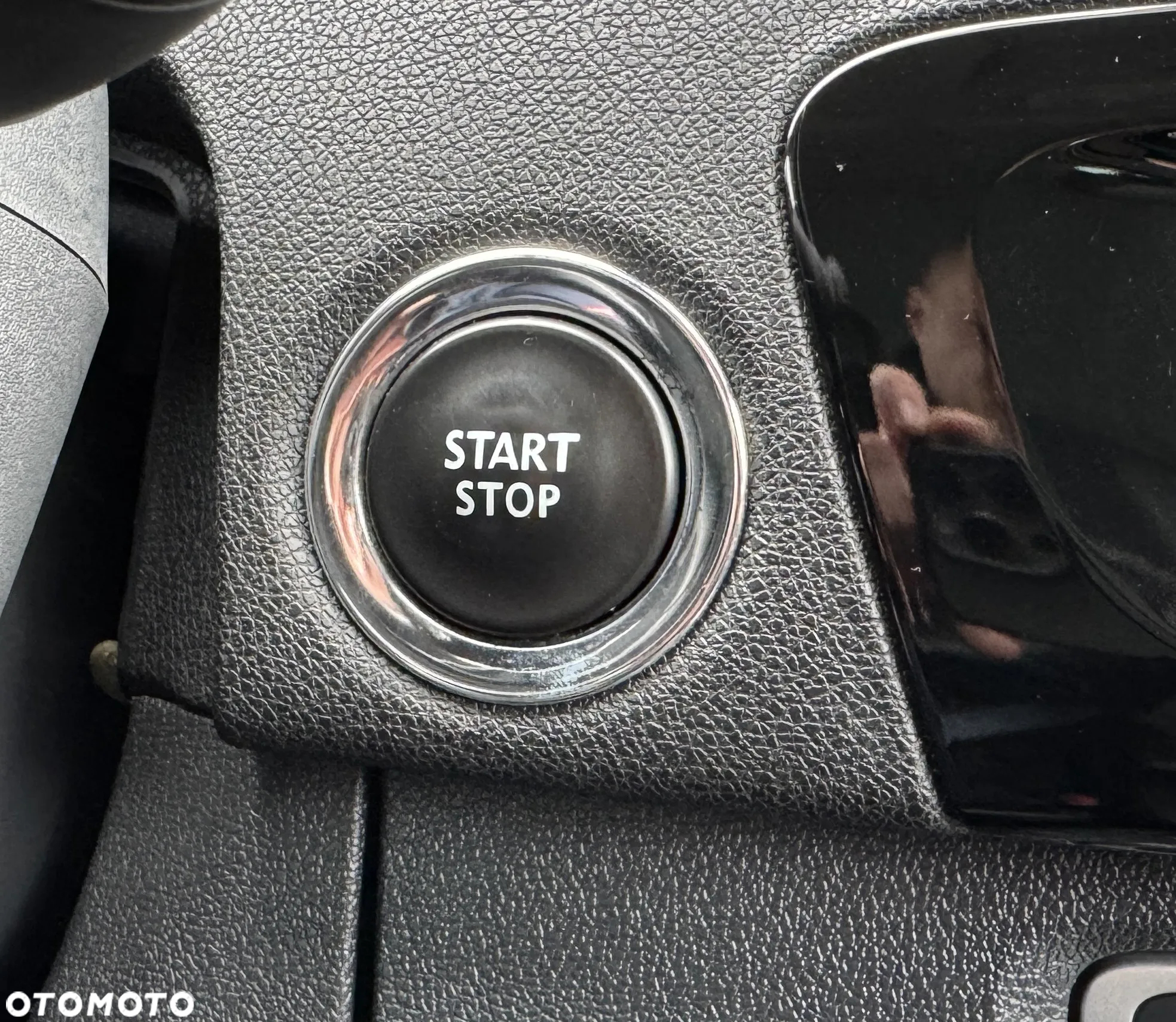 Renault Scenic ENERGY TCe 130 S&S Bose Edition - 24