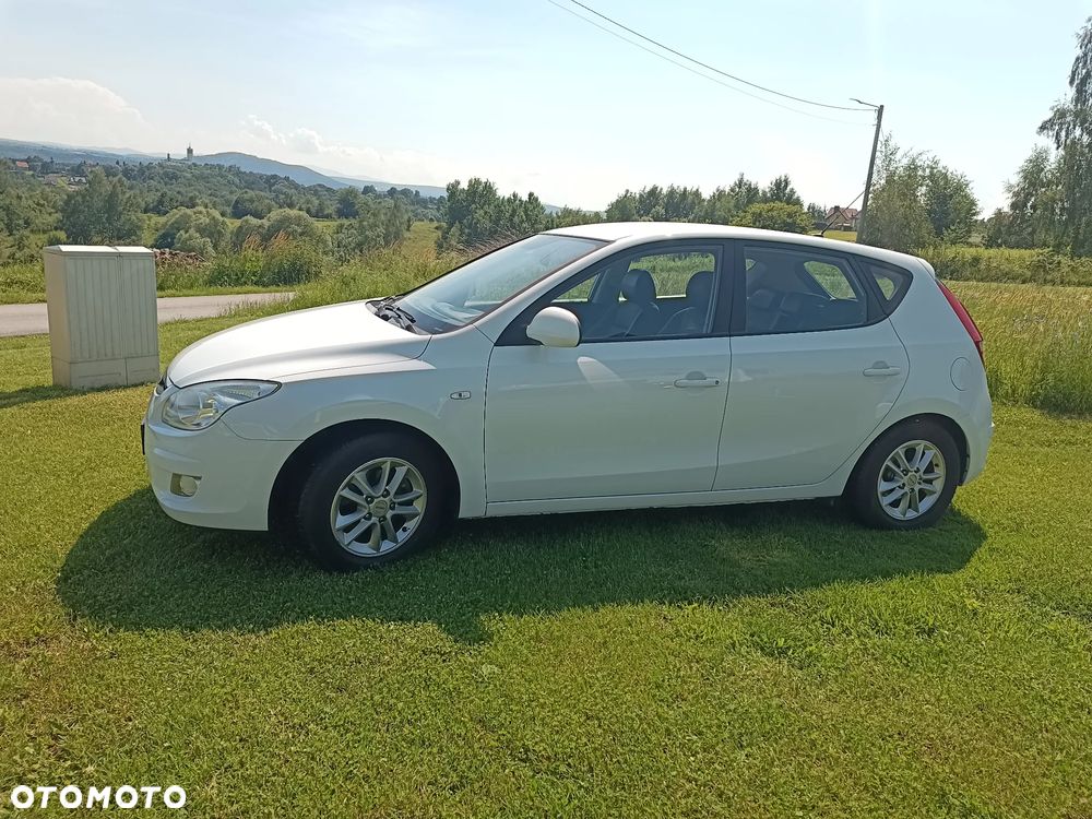 Hyundai i30 2.0 Premium - 3