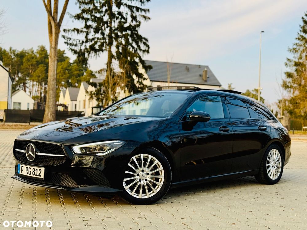 Mercedes-Benz CLA 220 d AMG Line 8G-DCT - 28