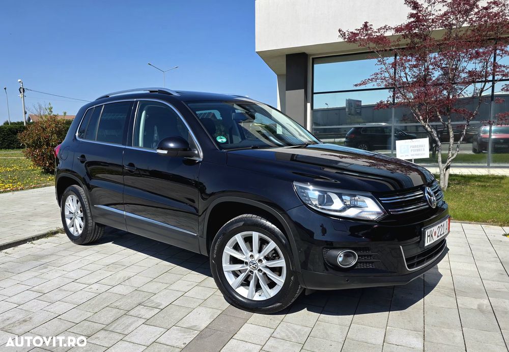 Volkswagen Tiguan 2.0 TDI DPF 4Motion BlueMotion Technology DSG Exclusive - 2