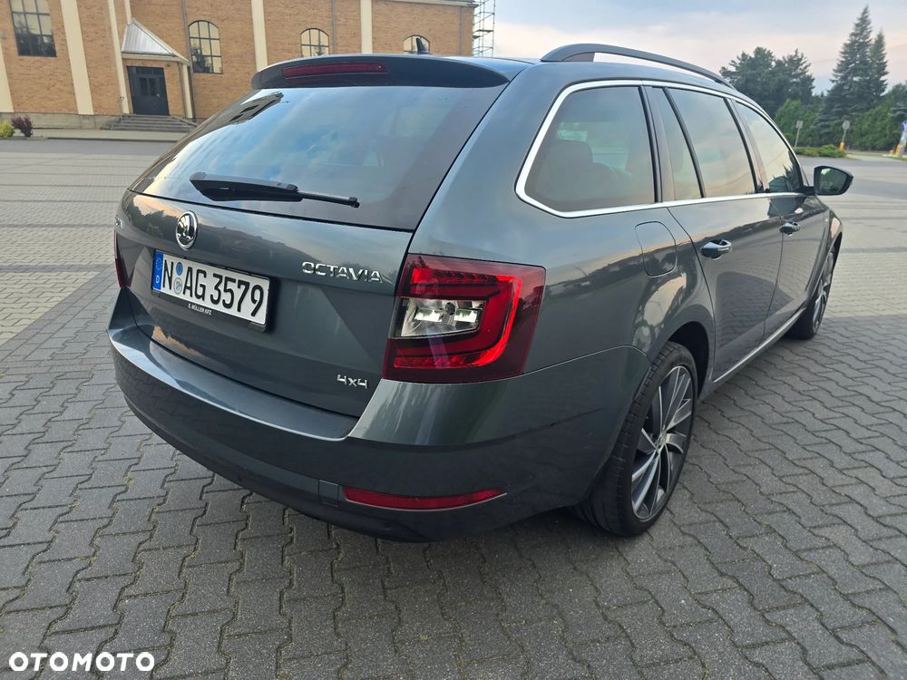 Skoda Octavia 2.0 TDI 4x4 DSG L&K - 14