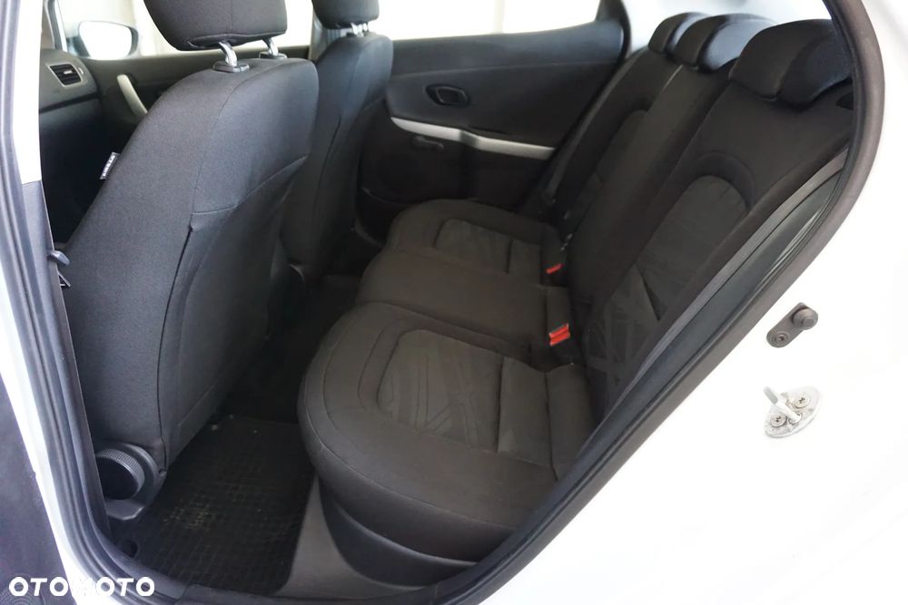 Kia Ceed 1.4 Business Line - 22