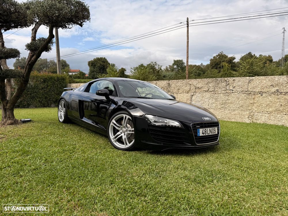 Audi R8 Coupé 4.2 FSi V8 quattro - 15