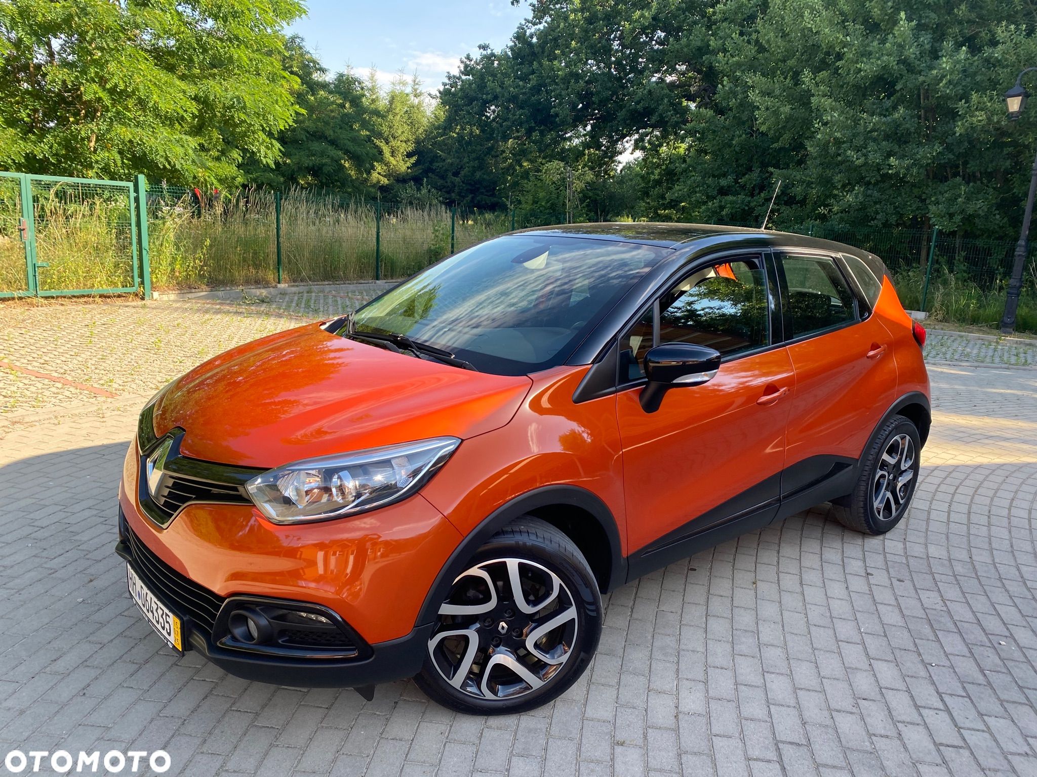 Renault Captur TCe 100 EXPERIENCE - 1