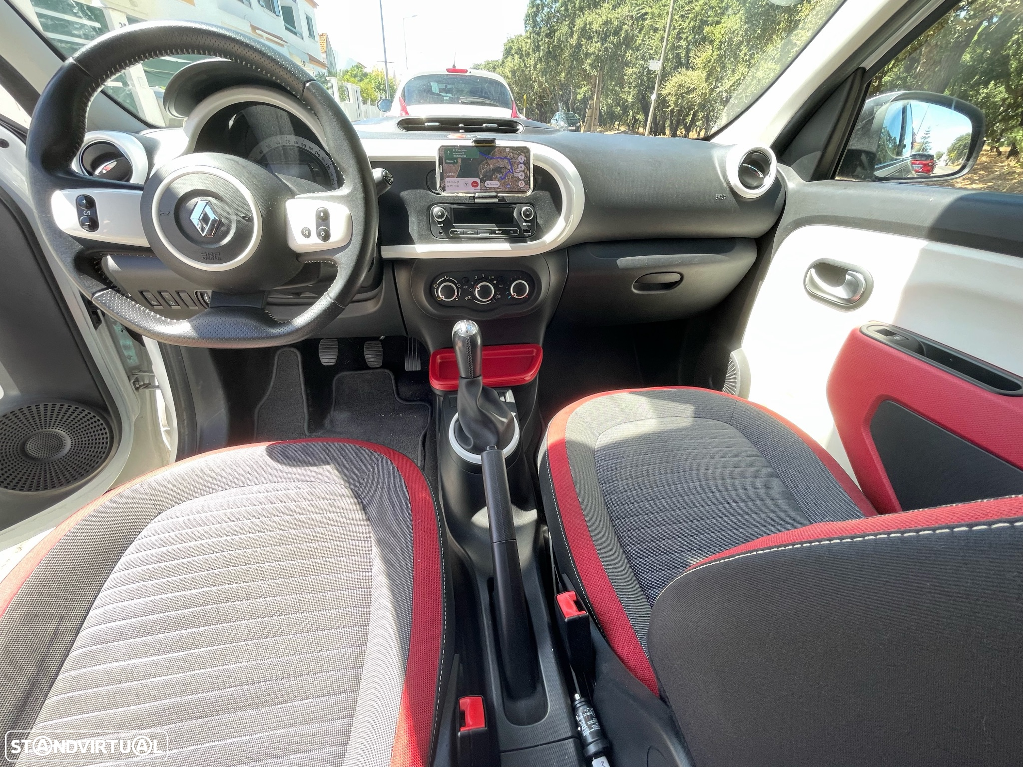 Renault Twingo 1.0 SCe Luxe - 12