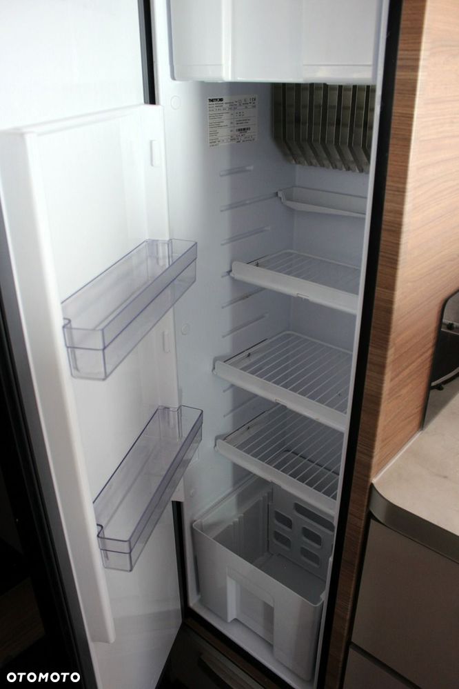 KNAUS L!VE WAVE 700 MEG - 20
