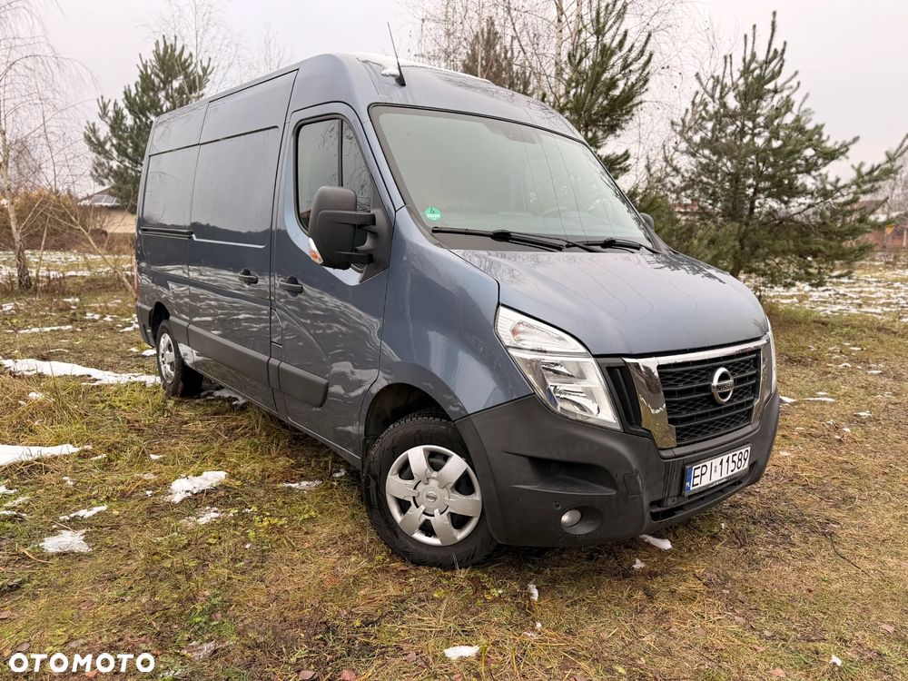 Nissan NV400 - 1