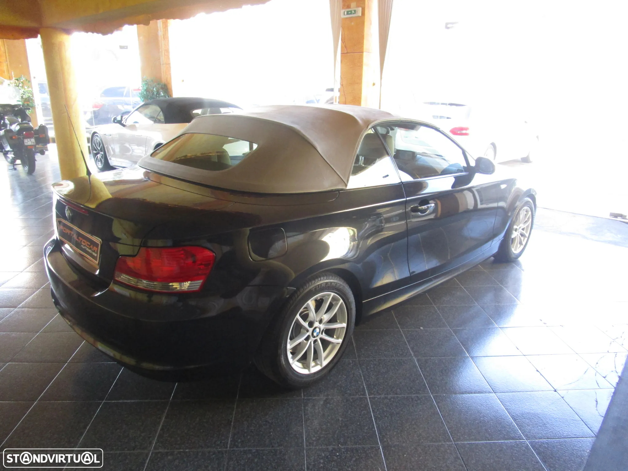 BMW 120 d Cabrio Aut. Edition Sport - 6