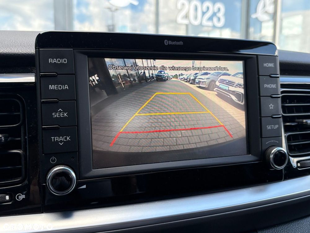 Kia Stonic - 29
