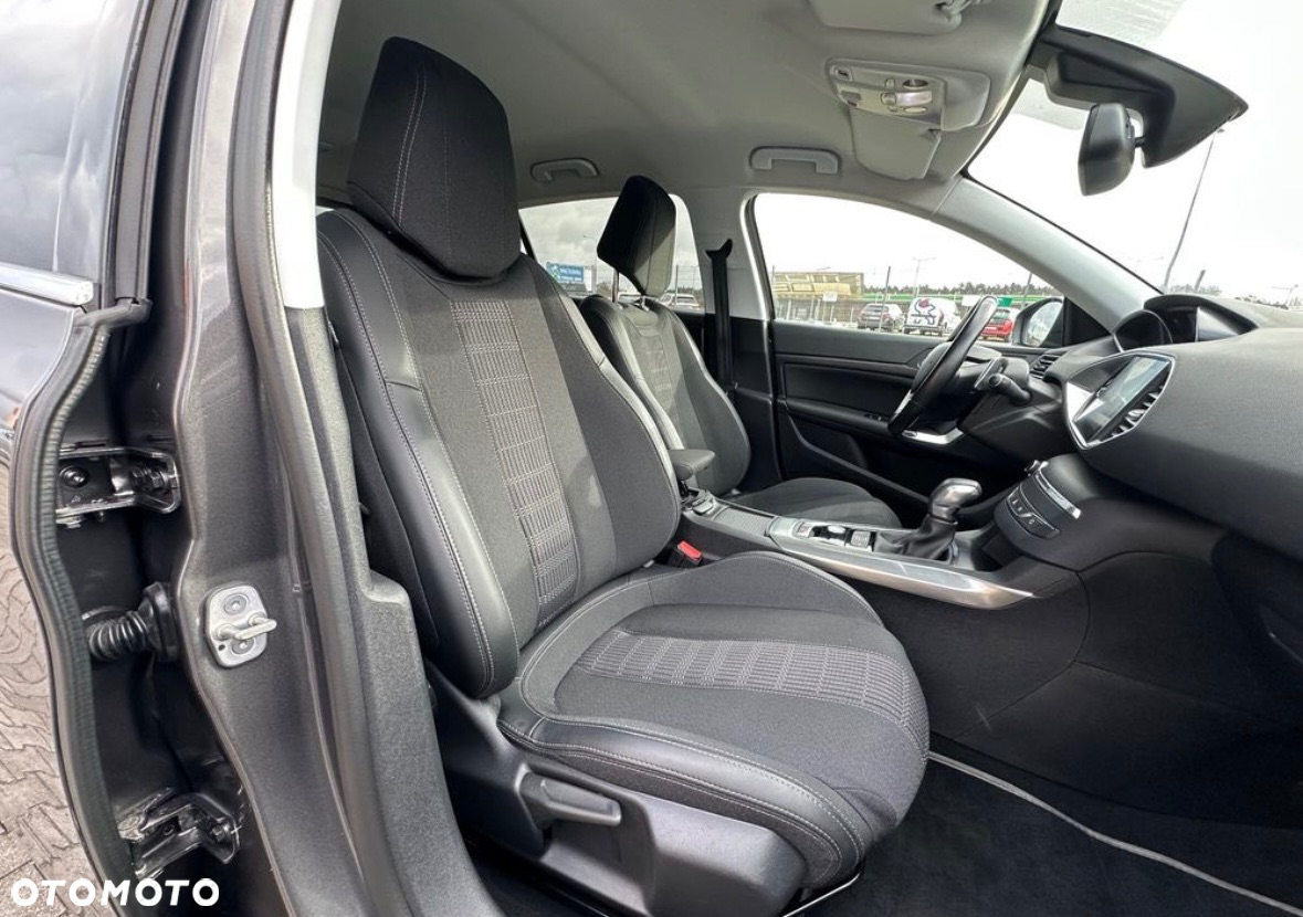 Peugeot 308 1.5 BlueHDi Allure S&S EAT6 - 12