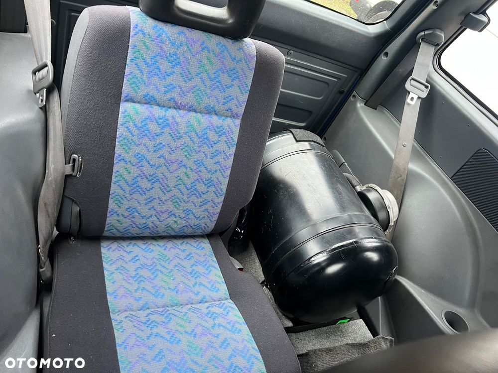 Toyota RAV4 2.0 Fun - 5