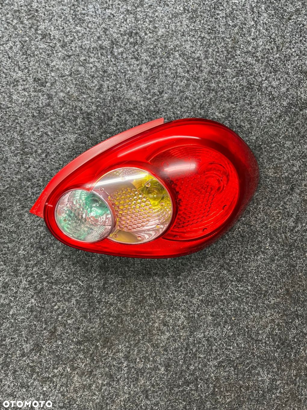 lampa prawy tył tylna toyota aygo - 3