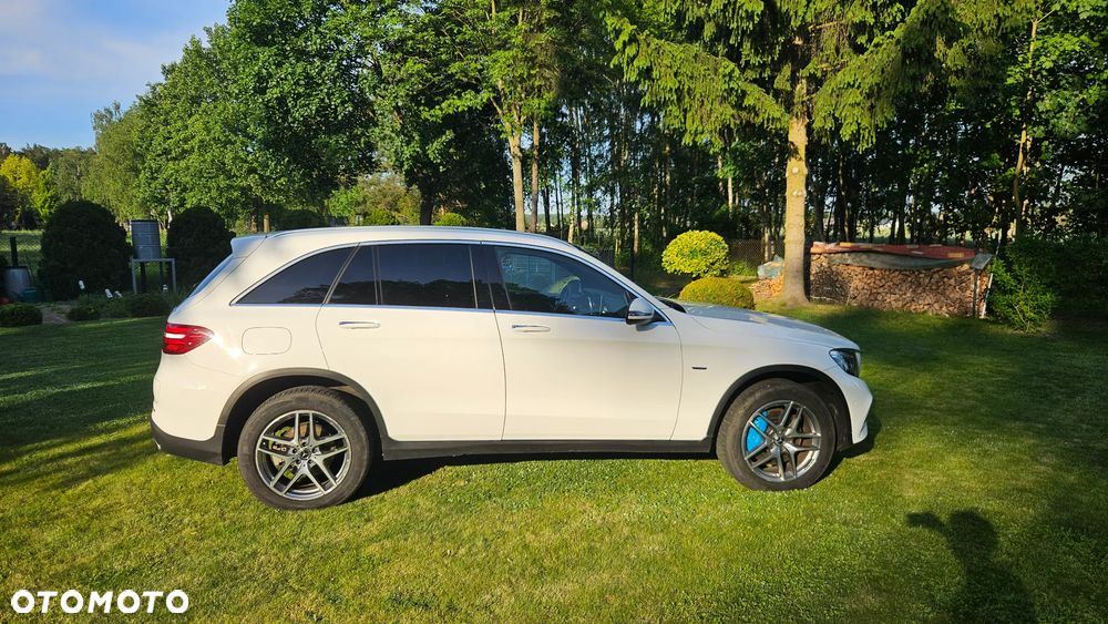 Mercedes-Benz GLC 350 e 4Matic 7G-TRONIC - 11
