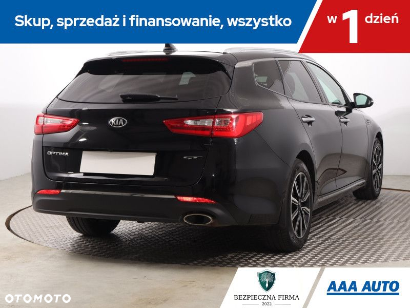 Kia Optima - 6