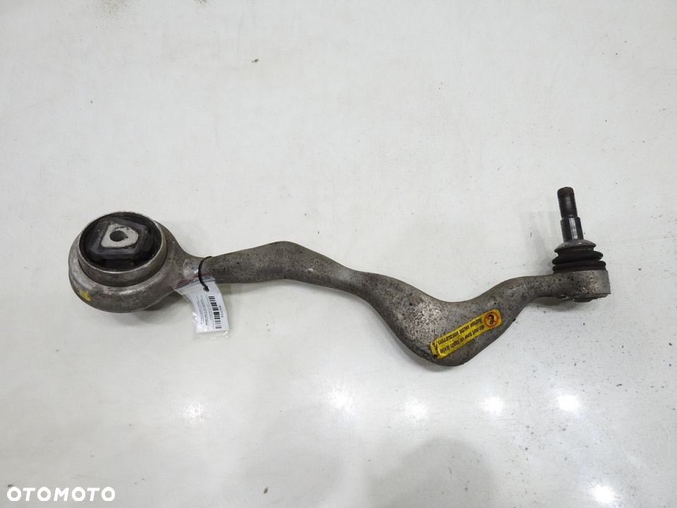WAHACZ PRAWY PRZEDNI PRZÓD BMW 3 E90 AW-6082 - 2