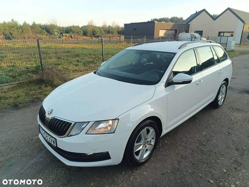 Skoda Octavia 1.6 TDI Ambition - 4