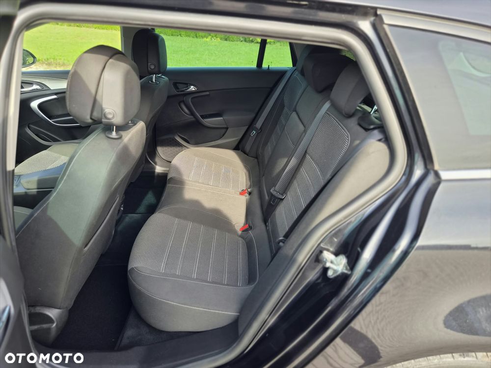 Opel Insignia - 18
