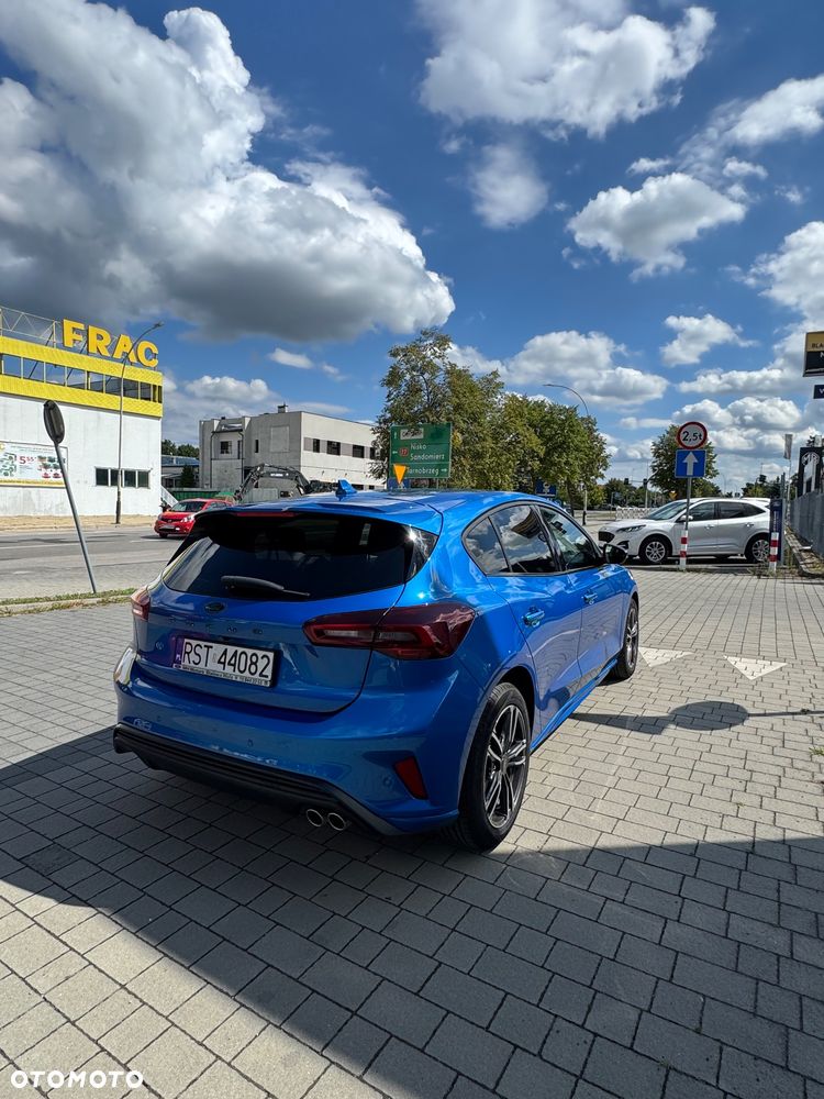 Ford Focus 1.0 EcoBoost Titanium Business - 9