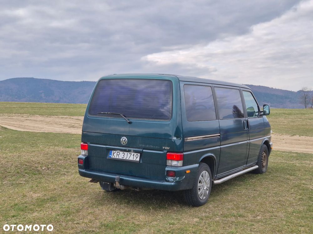 Volkswagen Multivan - 4
