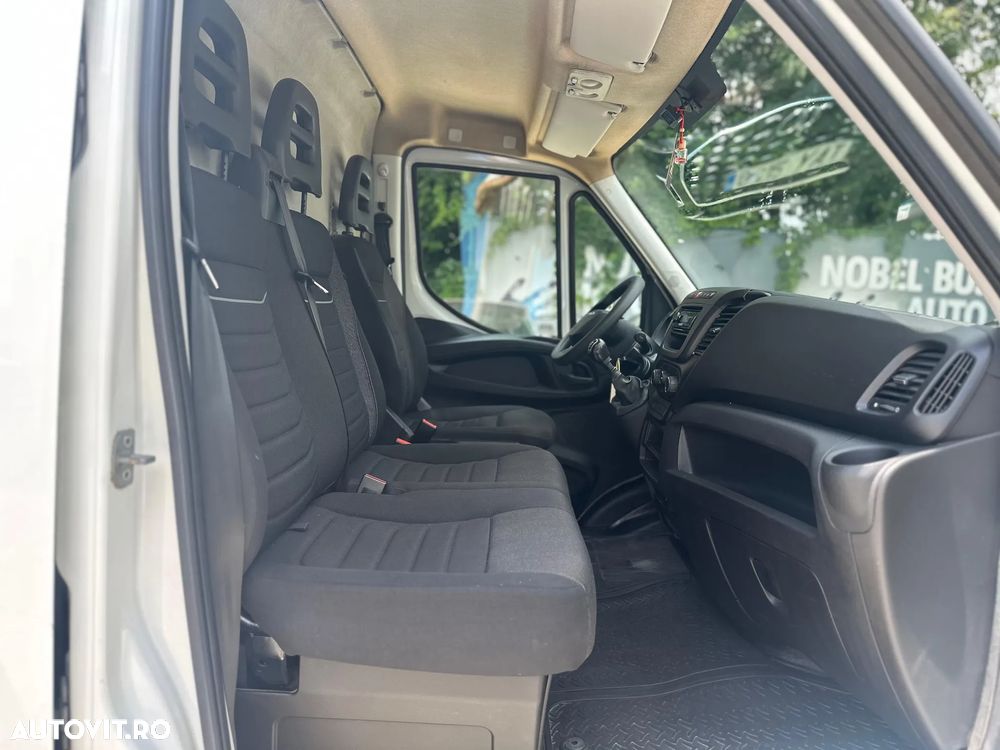 Iveco Massif - 15