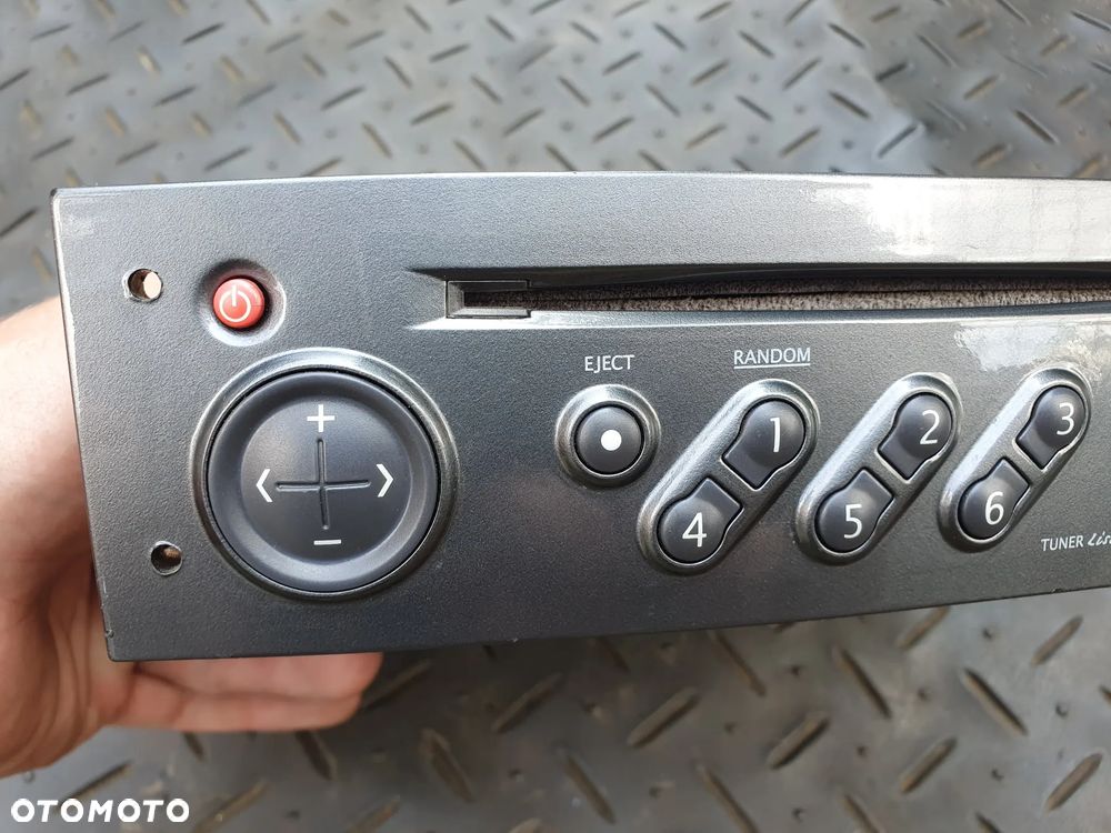 RENAULT MEGANE II RADIOODTWARZACZ RADIO FABRYCZNE RENRDW142-00 8200402774 + KOD - 3