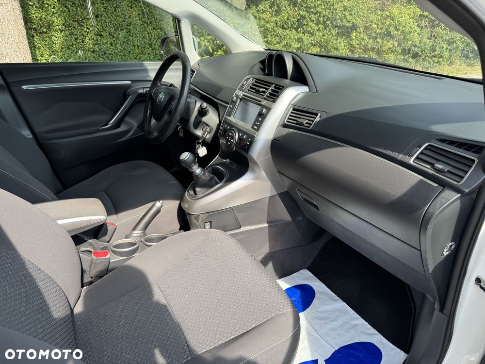 Toyota Verso - 15