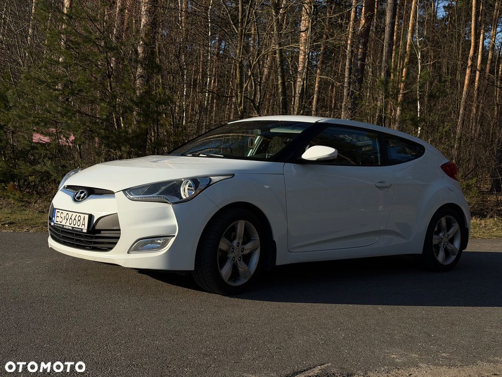 Hyundai Veloster 1.6 GDI Comfort - 3