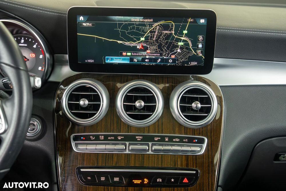 Mercedes-Benz GLC - 17