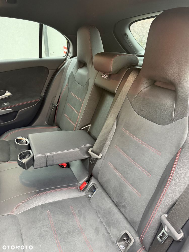 Mercedes-Benz Klasa A 200 AMG Line 7G-DCT - 12