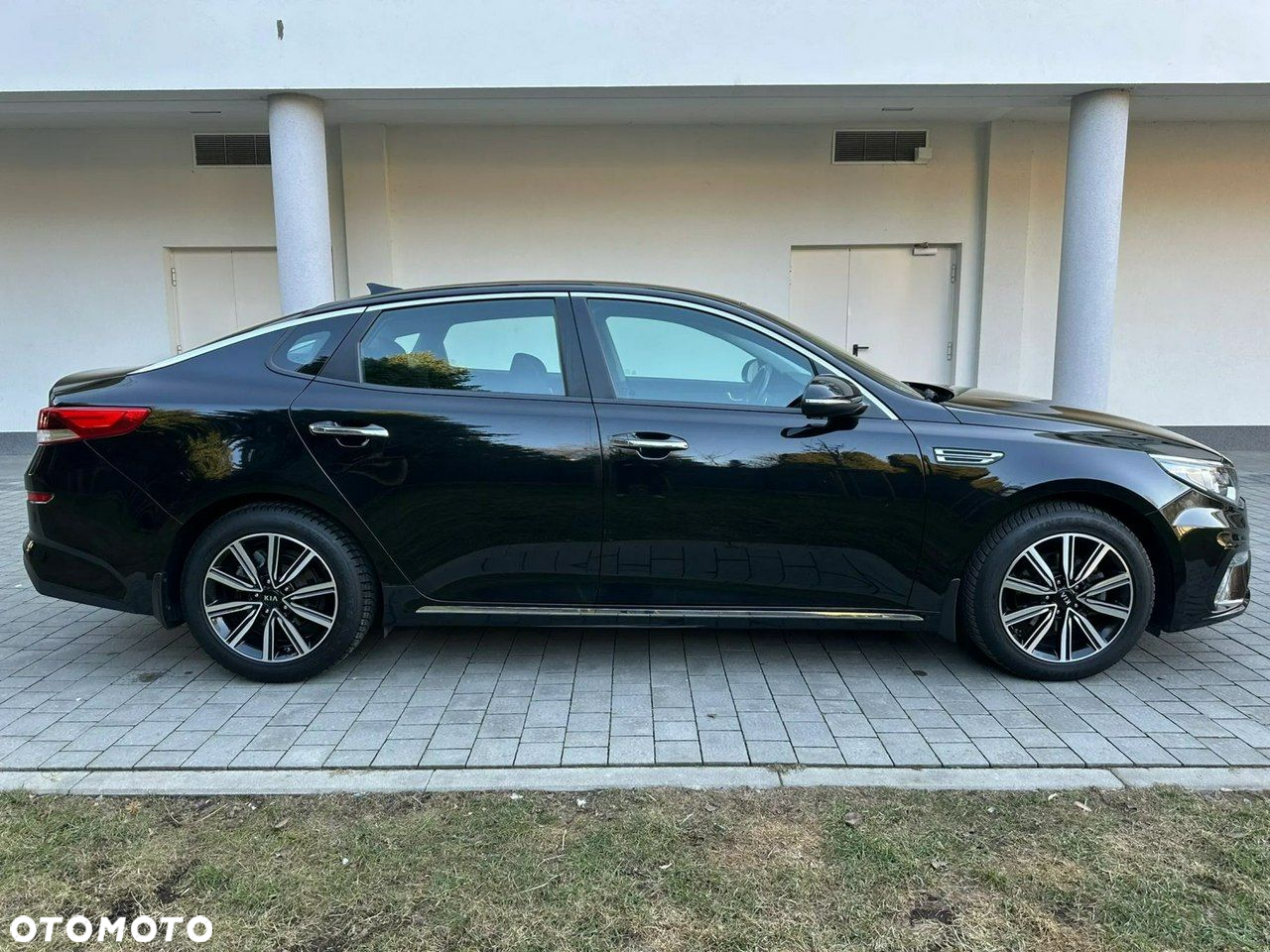 Kia Optima - 6