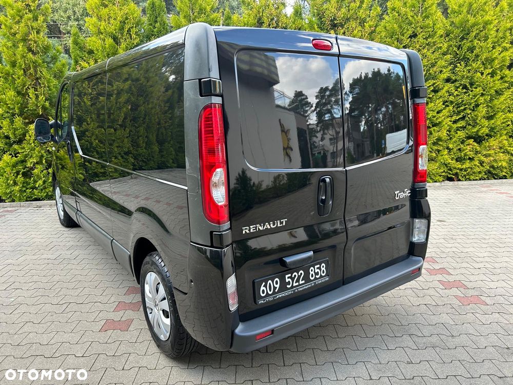 Renault Trafic - 8