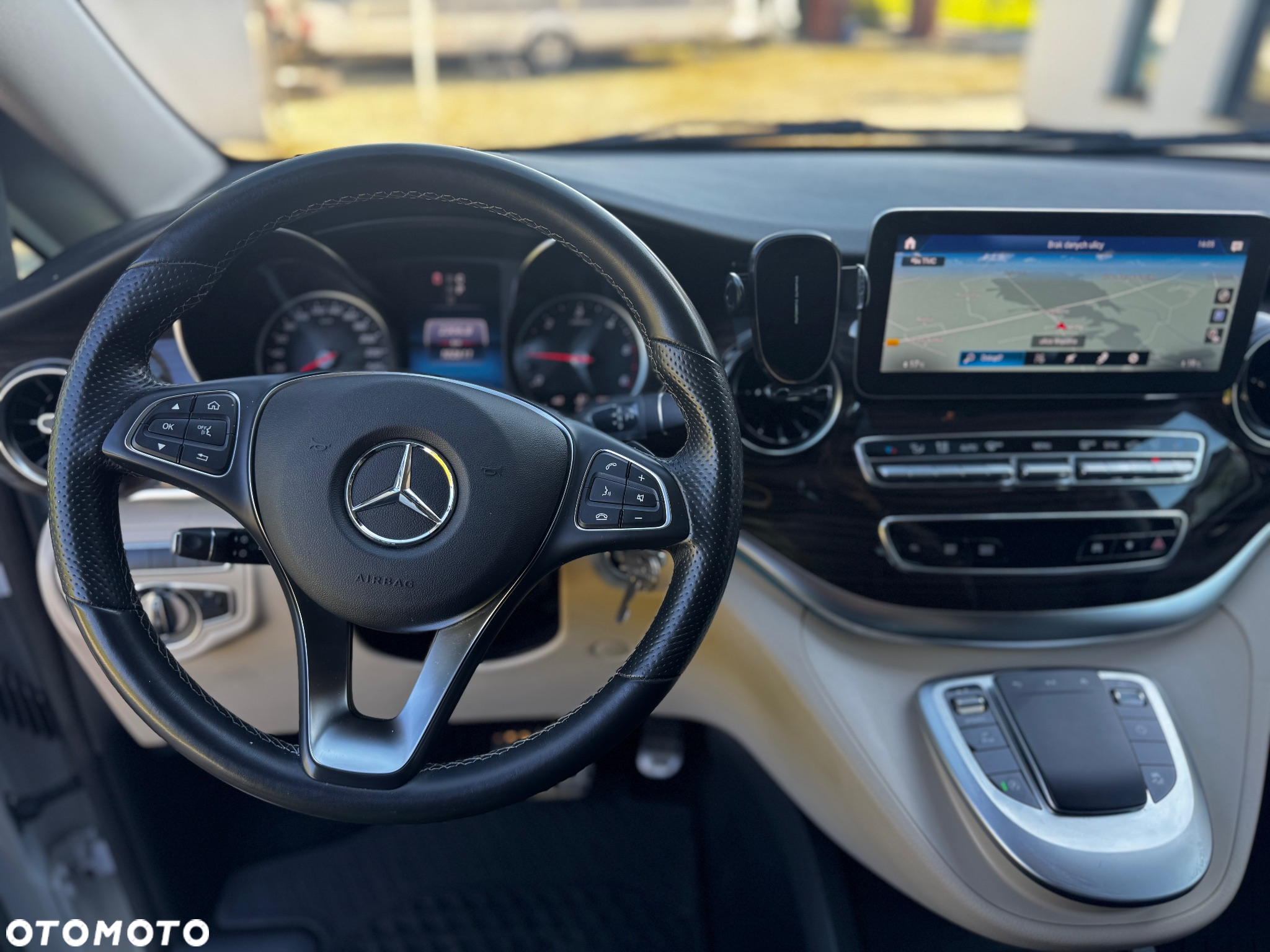 Mercedes-Benz Klasa V 300 d 4-Matic 9G-Tronic Avantgarde (d³ugi) - 23